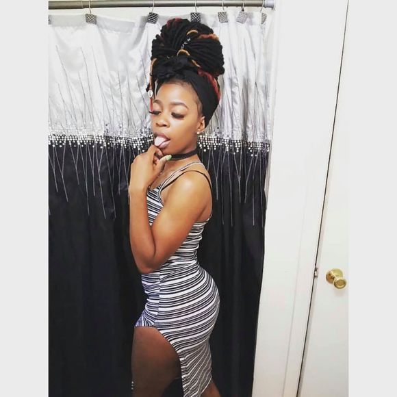 Meet your Posher, Darnisha - Picture 1 of 1